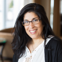 Photo of Jennifer Avari Silva